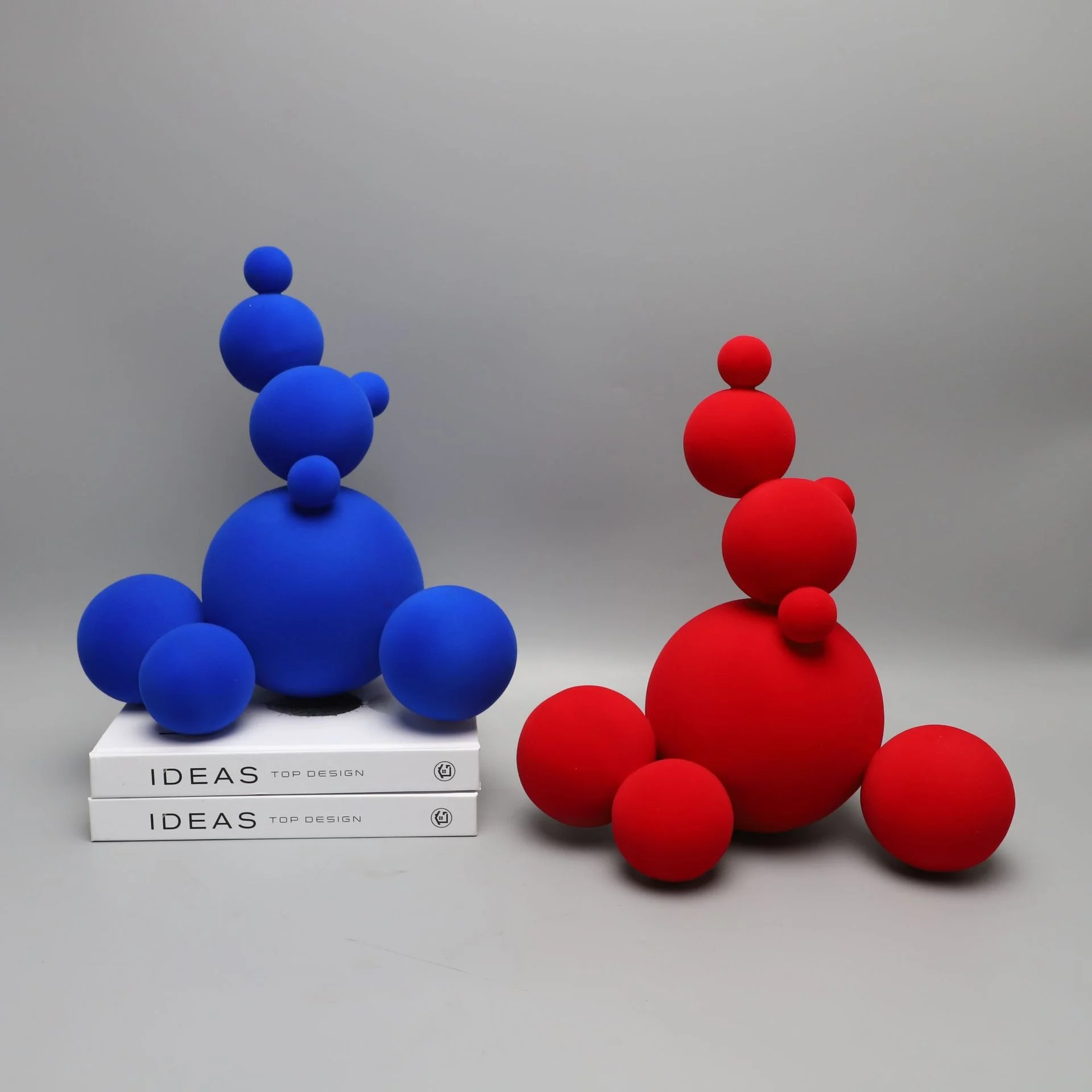 Modern simple ball stacking Abstract flocked Snowman ornaments study bedroom model room sales office creative ornaments
Modern simple ball stacking Abstract flocked Snowman ornaments study bedroom model room sales office creative ornaments