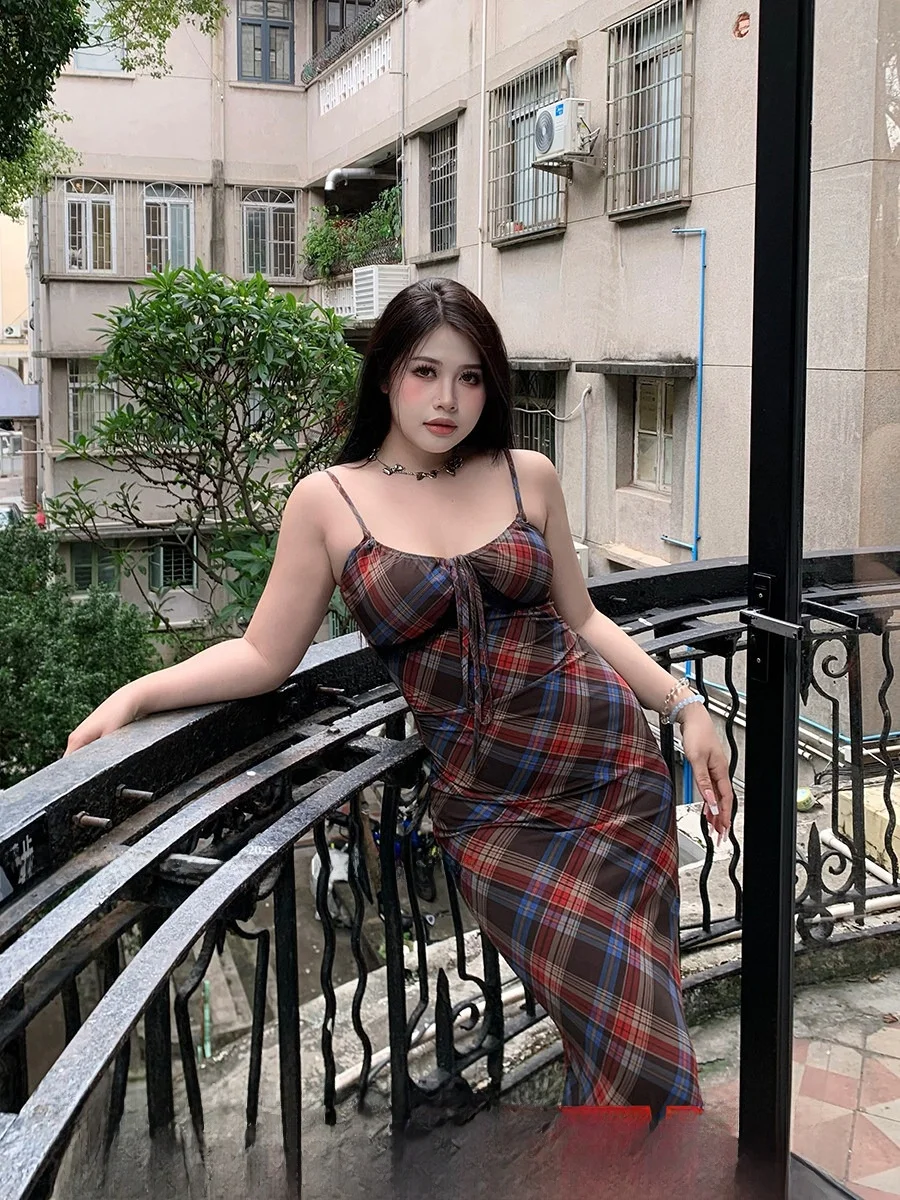 Летняя юбка А-силуэта в клетку для женщин больших размеров, в стиле ретро, с завышенной талией, повседневная одежда
Летняя юбка А-силуэта в клетку для женщин больших размеров, в стиле ретро, с завышенной талией, повседневная одежда