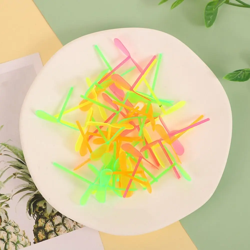 20pcs/set Classic Dragonfly Propeller Plastic Fun Rotating Flying Disk Random Color Traditional Mini Bamboo Dragonfly Toy Gift
20pcs/set Classic Dragonfly Propeller Plastic Fun Rotating Flying Disk Random Color Traditional Mini Bamboo Dragonfly Toy Gift