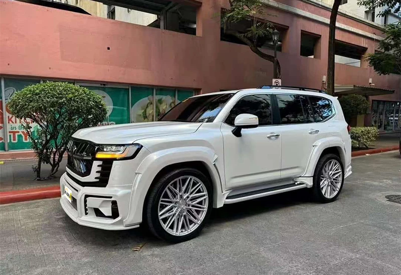 Hot Selling LC300 WALD Auto Parts Body Kit Front and Rear Bumper for Toyota Land Cruiser 2021 + Modified LC300 WALD Body Kit
Hot Selling LC300 WALD Auto Parts Body Kit Front and Rear Bumper for Toyota Land Cruiser 2021 + Modified LC300 WALD Body Kit