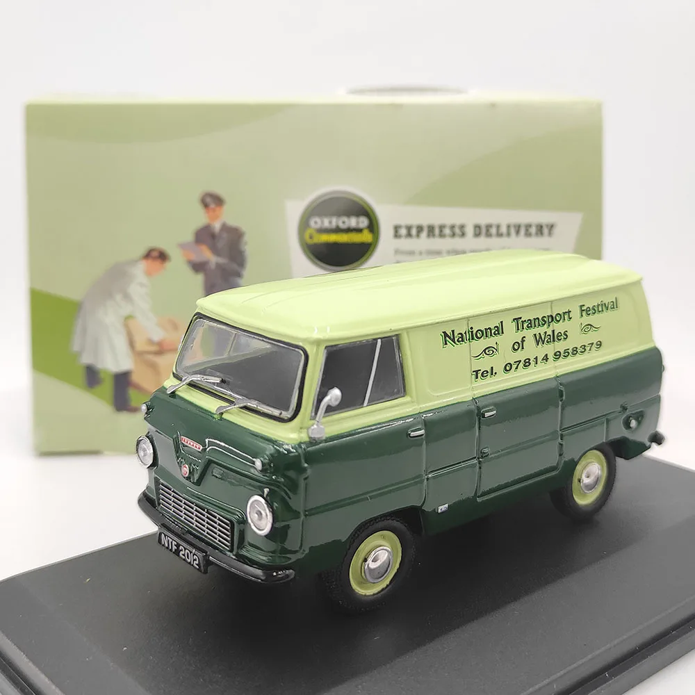 Diecast OXFORD 1/43 Scale Ford 400E Car Model Collectible Toy Gift Souvenir Display Ornament
Diecast OXFORD 1/43 Scale Ford 400E Car Model Collectible Toy Gift Souvenir Display Ornament