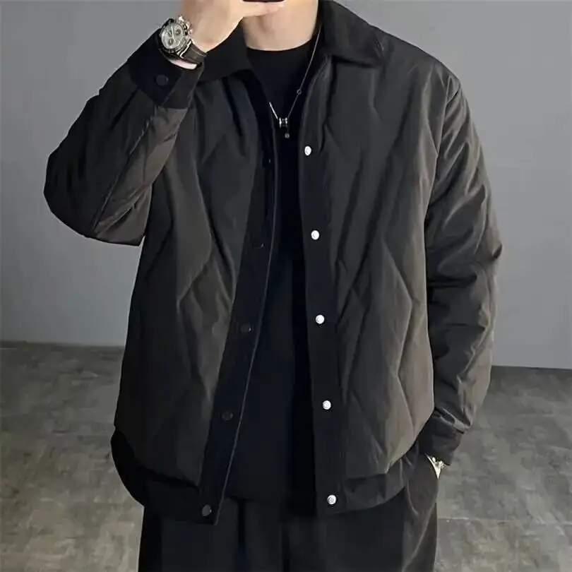 Men's Casual Thickened Cotton Jacket Fake Two-Piece Style Winter Warm Loose Fit Polyester Fiber Basic Style Single Button
Men's Casual Thickened Cotton Jacket Fake Two-Piece Style Winter Warm Loose Fit Polyester Fiber Basic Style Single Button
