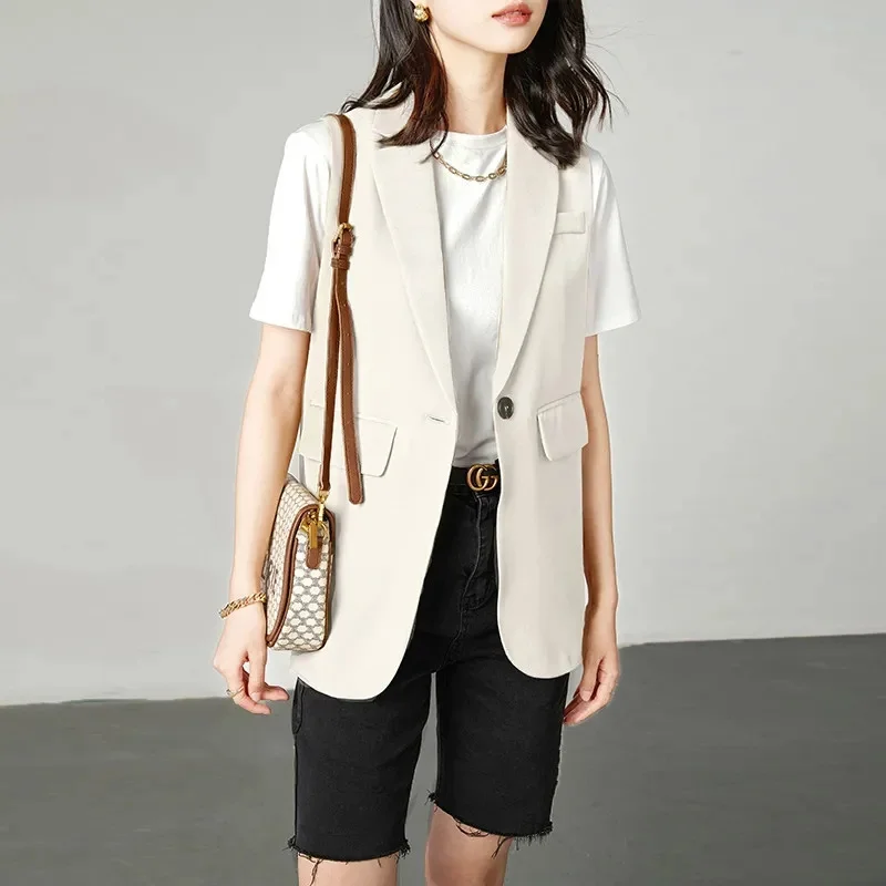 2025 New Women Sleeveless Jacket Coat Long Vest Blazer Formal Work Ladies Office Vintage Slim Suit Waistcoat Female Oversize
2025 New Women Sleeveless Jacket Coat Long Vest Blazer Formal Work Ladies Office Vintage Slim Suit Waistcoat Female Oversize