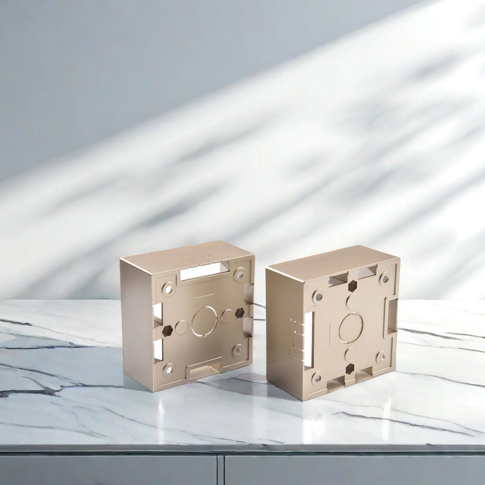 Attress Box Surface-Mounted Box 2pcs 86 Type Switch Ethernet Backbox For Ethernet For Faceplates PVC Socket Junction Box
Attress Box Surface-Mounted Box 2pcs 86 Type Switch Ethernet Backbox For Ethernet For Faceplates PVC Socket Junction Box