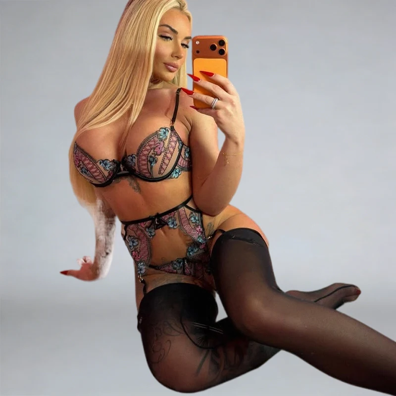 Tornova Erotic Lingerie Mesh Embroidery Floral Contrast Color Hollow Patchwork Bodyshaping Seductive Sexy Women Intimate Bra Set
Tornova Erotic Lingerie Mesh Embroidery Floral Contrast Color Hollow Patchwork Bodyshaping Seductive Sexy Women Intimate Bra Set