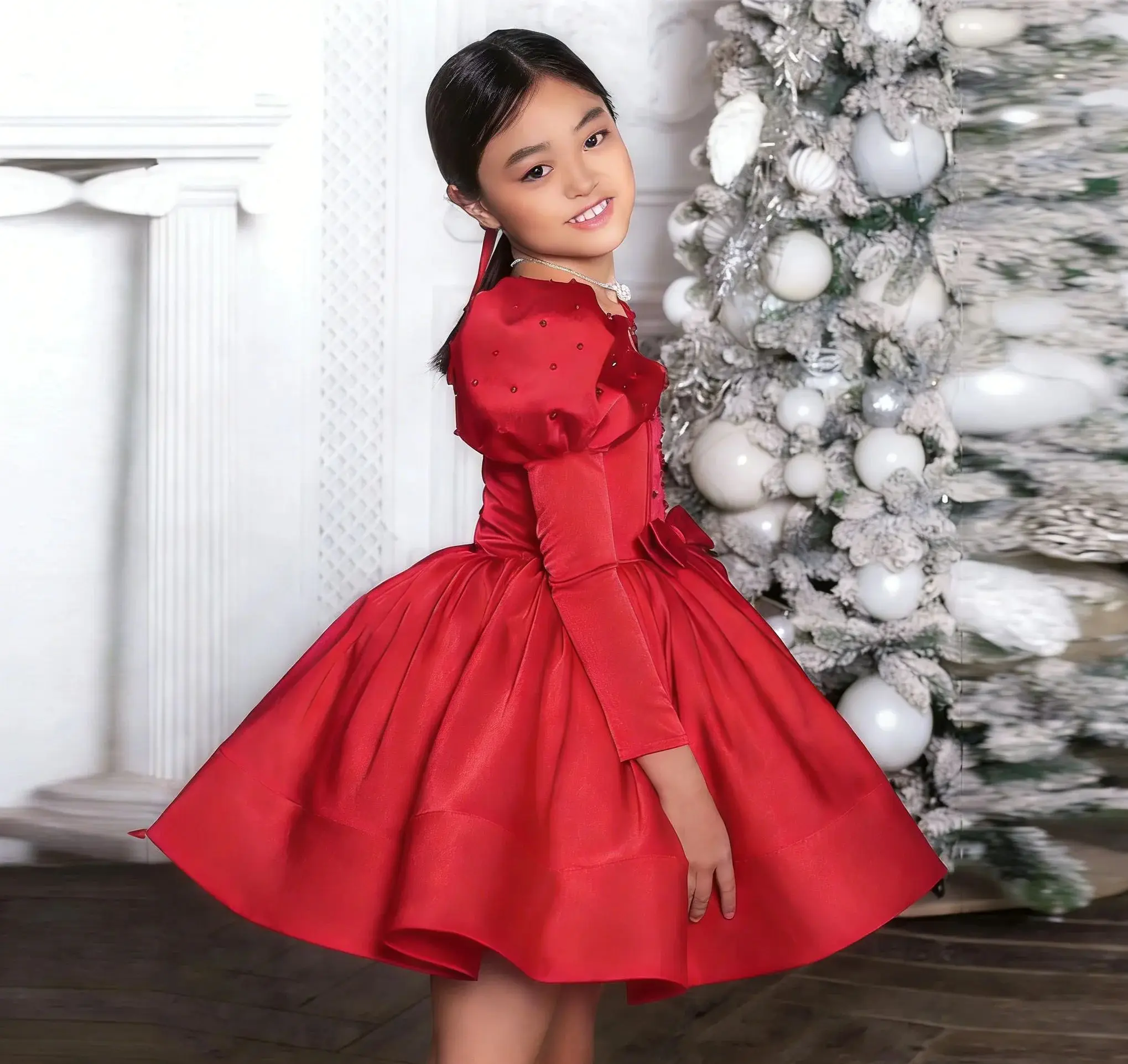 Princess Customized Red Satin Flower Girl Dresses for Wedding Bow Knee Lenght Girls Birthday Party First Communion Ball Gown
Princess Customized Red Satin Flower Girl Dresses for Wedding Bow Knee Lenght Girls Birthday Party First Communion Ball Gown