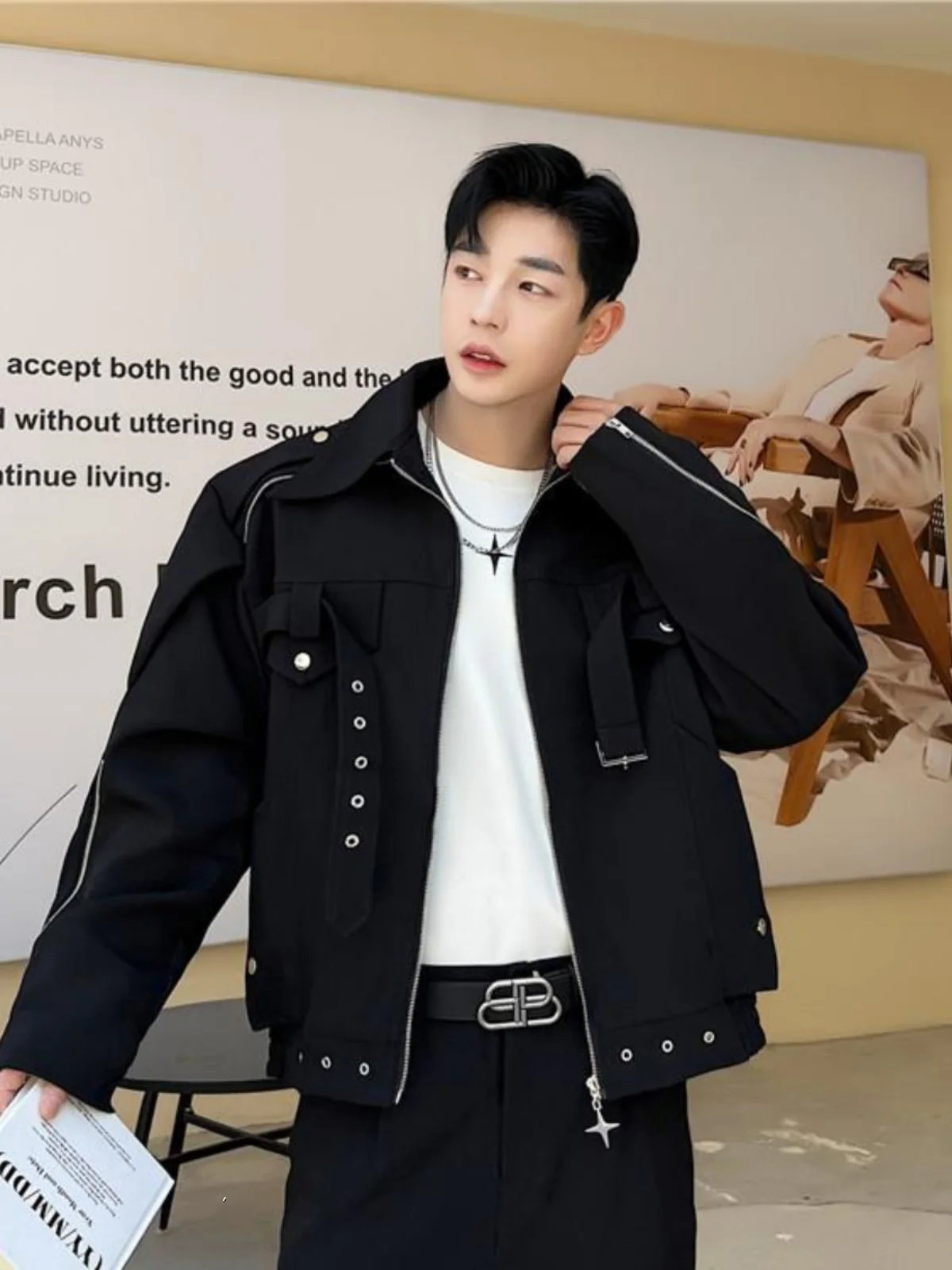 Мужская куртка-бомбер с несколькими молниями, свободного кроя, в корейском стиле, повседневная, для осени, уличная мода, верхняя одежда
Мужская куртка-бомбер с несколькими молниями, свободного кроя, в корейском стиле, повседневная, для осени, уличная мода, верхняя одежда