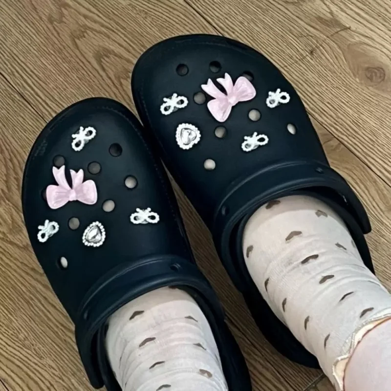 10pcs Summer Fresh Pink + White DIY Hole Shoe Charms Set Perfect Xmas Party Gift Can Decorate Shoes
10pcs Summer Fresh Pink + White DIY Hole Shoe Charms Set Perfect Xmas Party Gift Can Decorate Shoes
