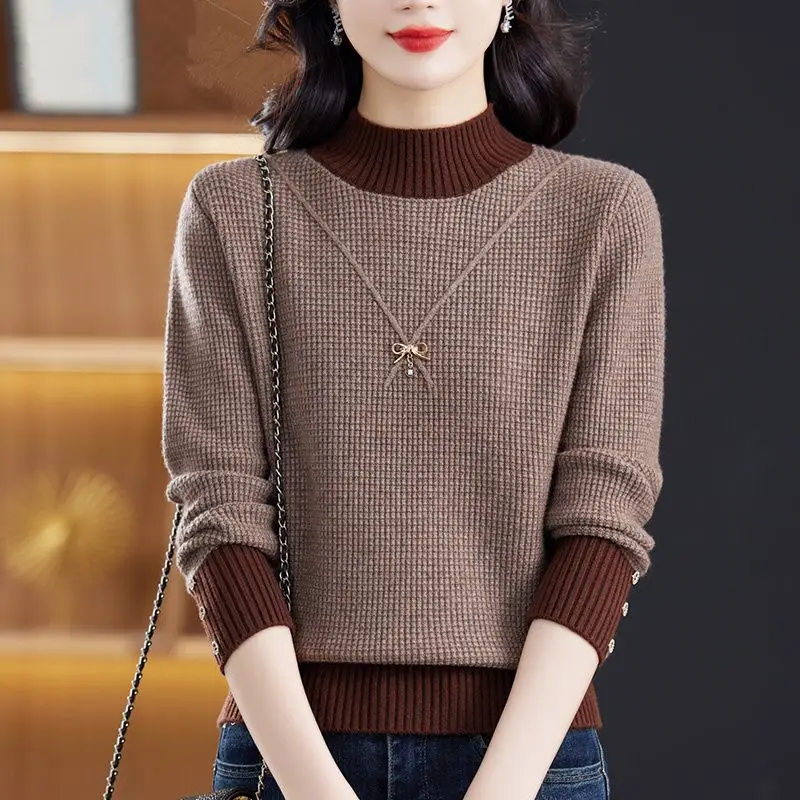 Осенне-зимний женский свитер, пуловер, новый джемпер одного цвета, свитер с полувысоким воротником, вязаная нижняя рубашка, женские топы
Осенне-зимний женский свитер, пуловер, новый джемпер одного цвета, свитер с полувысоким воротником, вязаная нижняя рубашка, женские топы