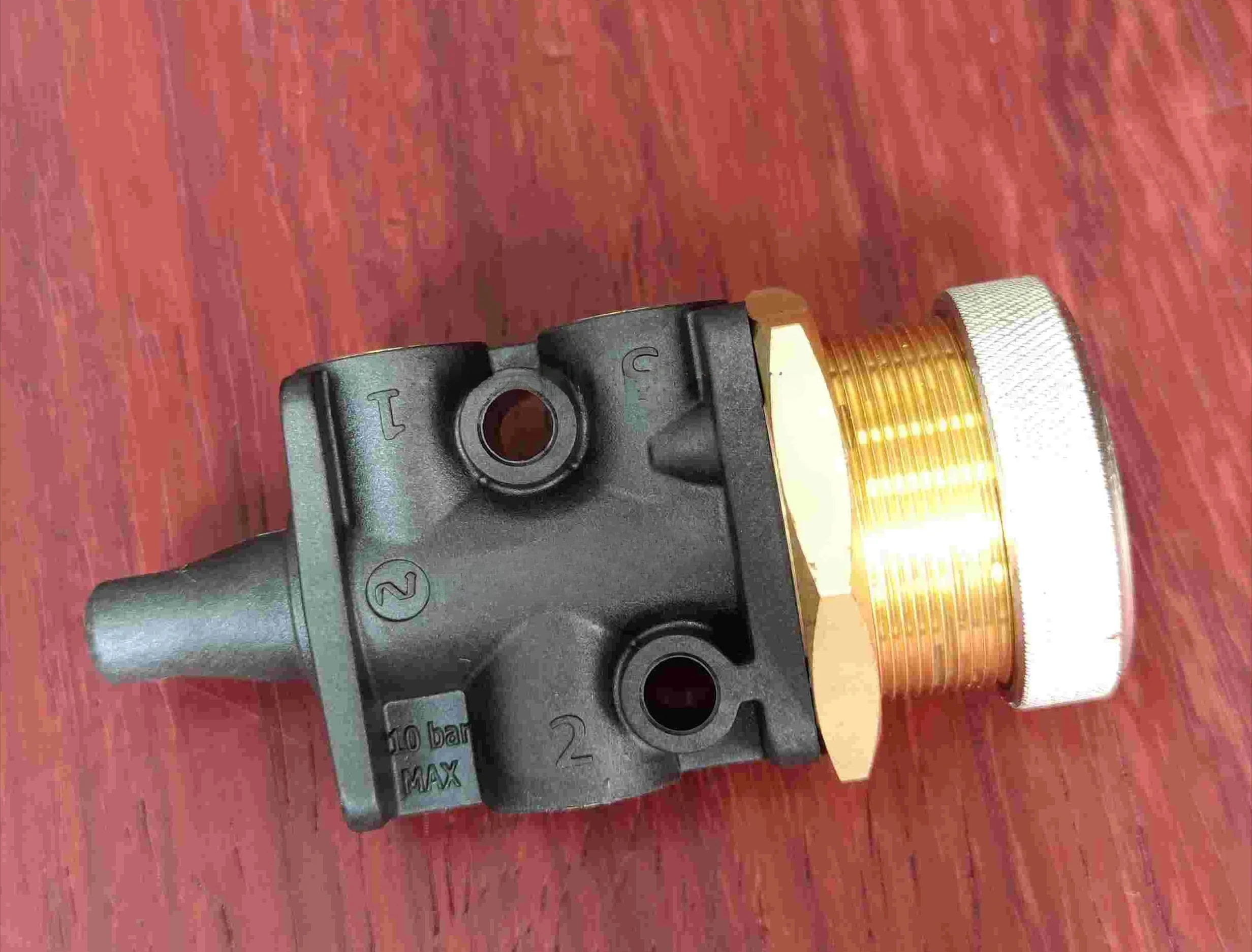 Новый механический клапан 03041602 G1/8 10.9~10 бар IMI (модель 2026 года)
Новый механический клапан 03041602 G1/8 10.9~10 бар IMI (модель 2026 года)