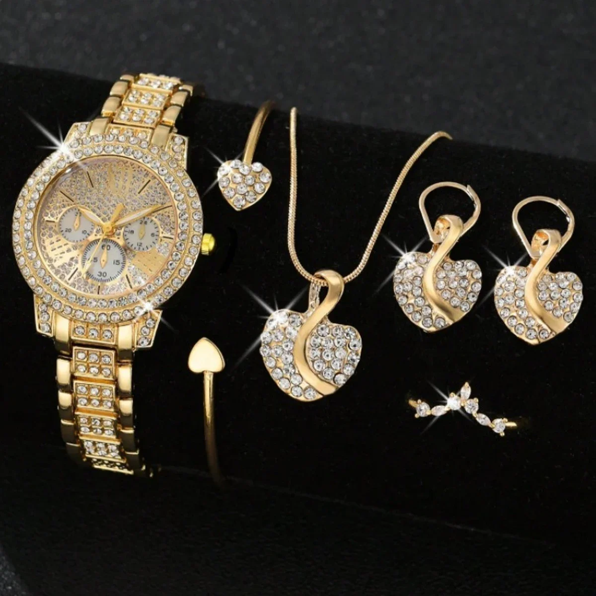 1 pcs full diamond Roman literal steel strap watch with starry temperament quartz watch paired with 5 pcs of large heart set
1 pcs full diamond Roman literal steel strap watch with starry temperament quartz watch paired with 5 pcs of large heart set