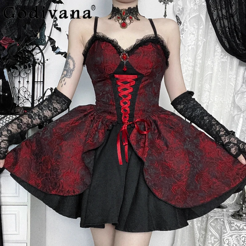 Gothic Style Vampire Dark Red Strap Dress Women's High Waist Cosplay Lolita Dress Female Summer Sleeveless Lace Dress
Gothic Style Vampire Dark Red Strap Dress Women's High Waist Cosplay Lolita Dress Female Summer Sleeveless Lace Dress