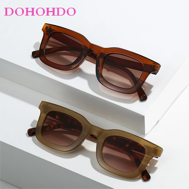 Vintage Classic Small Square Sunglasses For Woman Man Fashion Trend Luxury Brand Design Summer Traveling Driving Shades UV400
Vintage Classic Small Square Sunglasses For Woman Man Fashion Trend Luxury Brand Design Summer Traveling Driving Shades UV400
