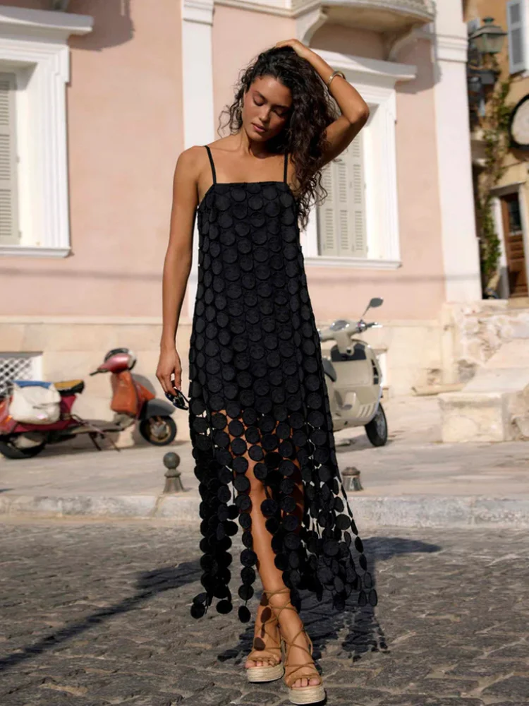 Lady Solid Patches Midi Dress Fashion Square Neck Statement Circular Patch Overlay Chic Dresses 2026 Party Club Street Vestidos
Lady Solid Patches Midi Dress Fashion Square Neck Statement Circular Patch Overlay Chic Dresses 2026 Party Club Street Vestidos