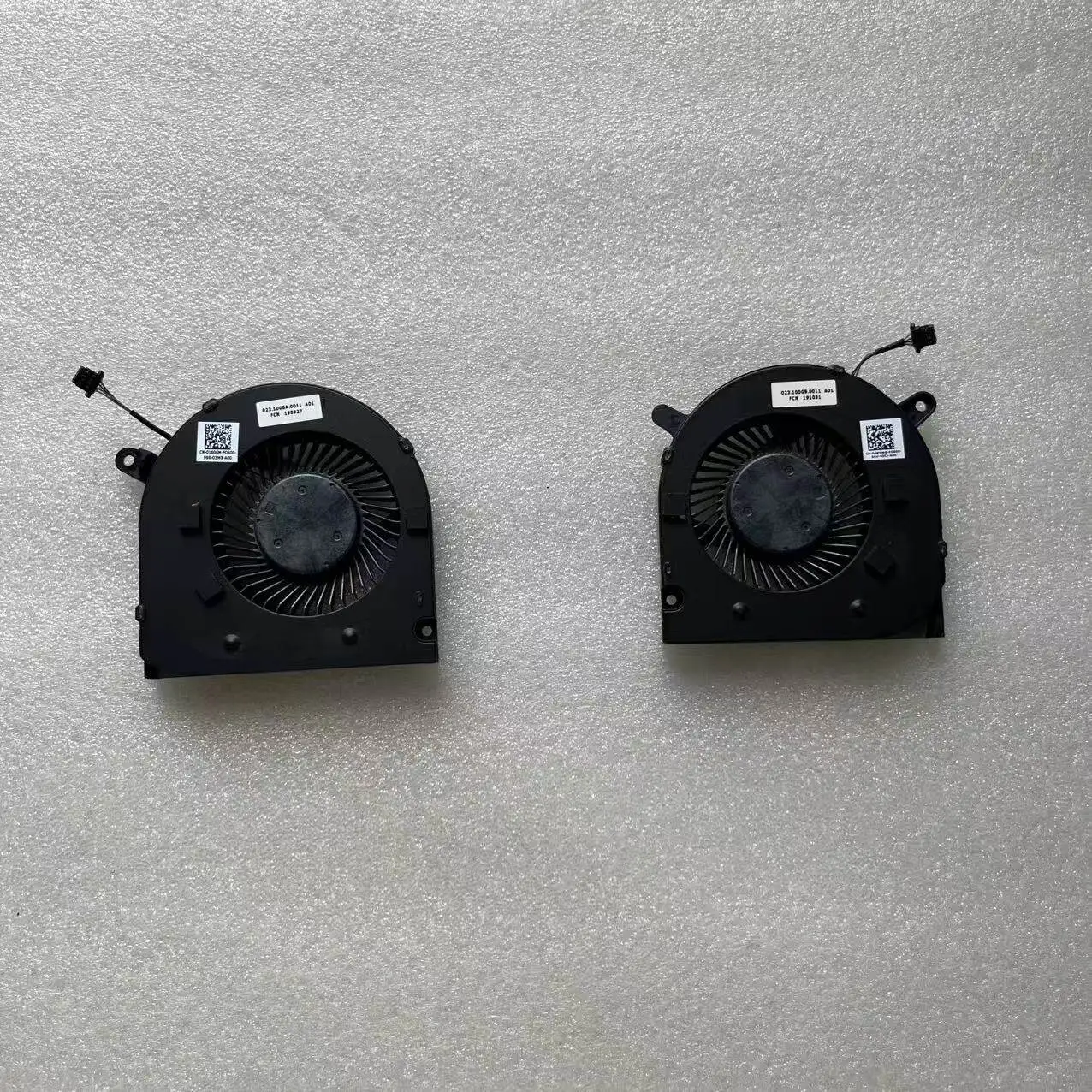 New FOR Dell Gaming Box G3 3590 Cooling CPU Fan Graphics Card Fan 04NYWG 0160GM
New FOR Dell Gaming Box G3 3590 Cooling CPU Fan Graphics Card Fan 04NYWG 0160GM