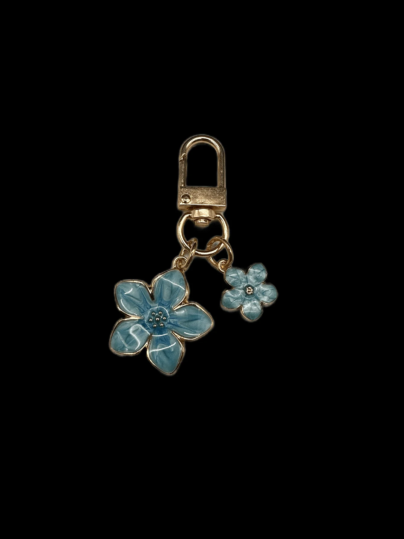 1pc Alloy Cherry Blossom Shaped Keychain Lightweight & Ethereal Sakura With Square Tag Suitable For Bag Charm Car Key Chain Coup
1pc Alloy Cherry Blossom Shaped Keychain Lightweight & Ethereal Sakura With Square Tag Suitable For Bag Charm Car Key Chain Coup