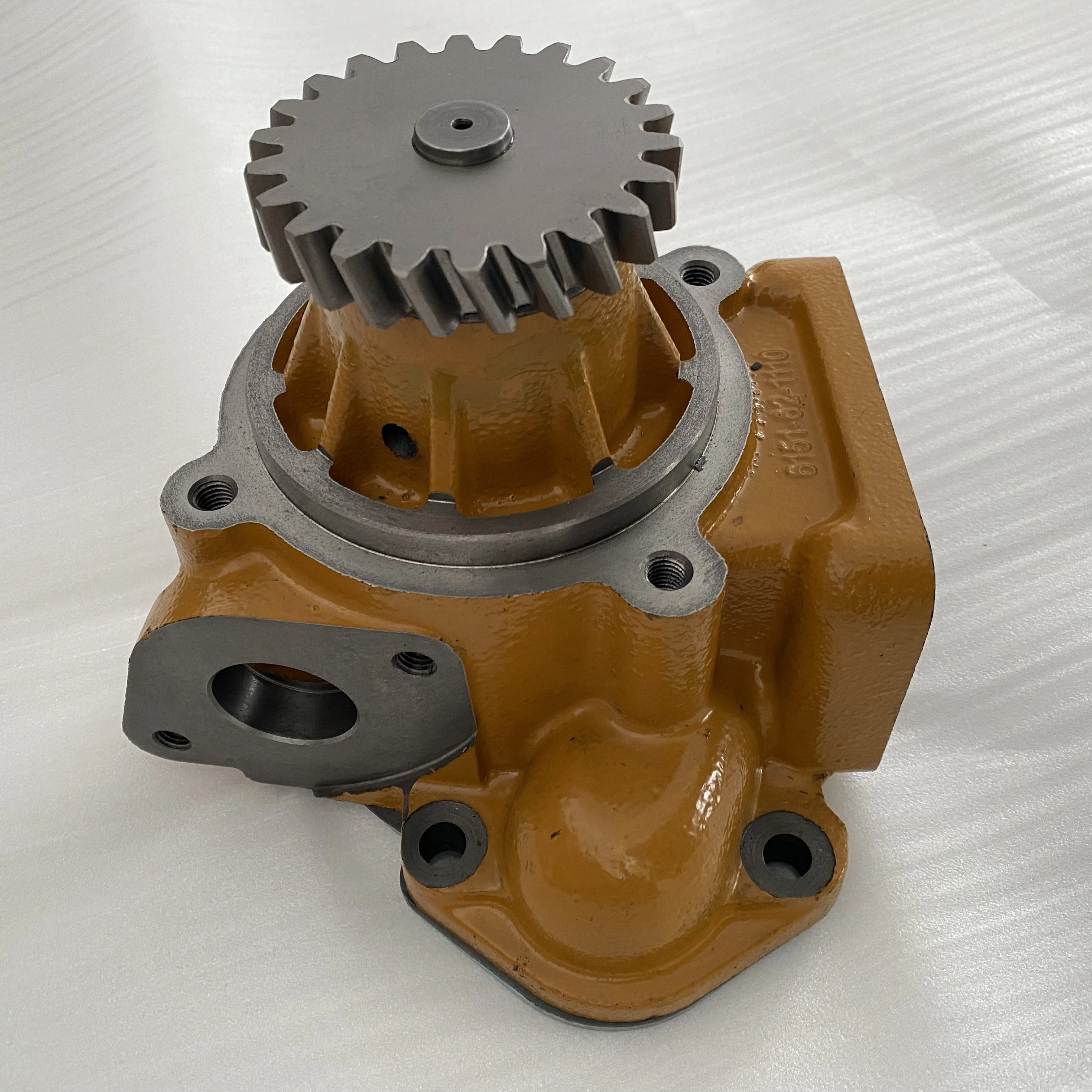 High Quality Genuine Water Pump Assembly 6151621104 for Construction Machinery Compatible with 6D125e S6d125e SA6d125e SAA6d125
High Quality Genuine Water Pump Assembly 6151621104 for Construction Machinery Compatible with 6D125e S6d125e SA6d125e SAA6d125