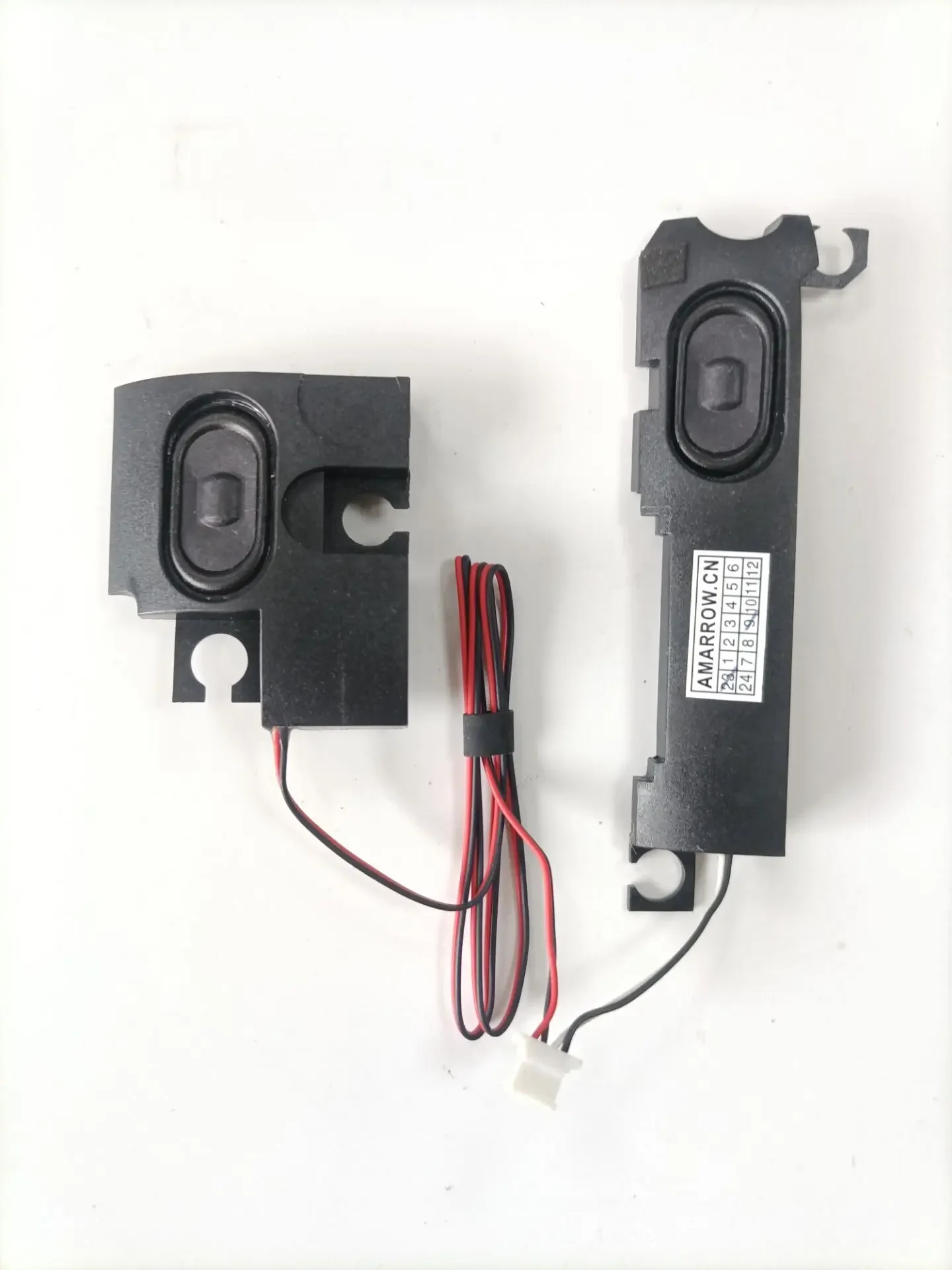 New Original Laptop speaker for HP M6-P 15T-AE TPN-C122 PK23000QR00 812705-001
New Original Laptop speaker for HP M6-P 15T-AE TPN-C122 PK23000QR00 812705-001