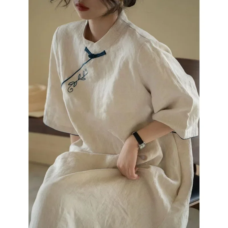 Vintage Embroidery New Chinese Style Improved Cheongsam Dress Stand-up Collar Half Sleeve Retro Loose Dress Vestidos Para Mujer
Vintage Embroidery New Chinese Style Improved Cheongsam Dress Stand-up Collar Half Sleeve Retro Loose Dress Vestidos Para Mujer