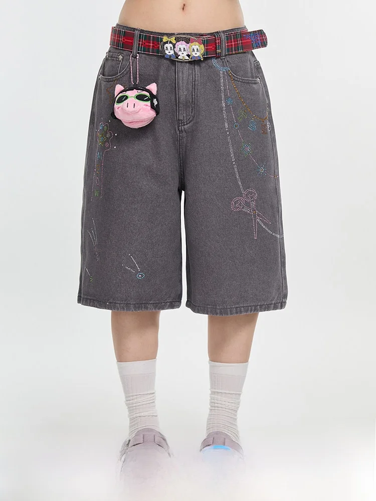 TIPSEVEN Original Creative Rhinestone Denim Shorts Mid-Length Comfortable Summer Versatile Casual Straight Leg Jeans
TIPSEVEN Original Creative Rhinestone Denim Shorts Mid-Length Comfortable Summer Versatile Casual Straight Leg Jeans