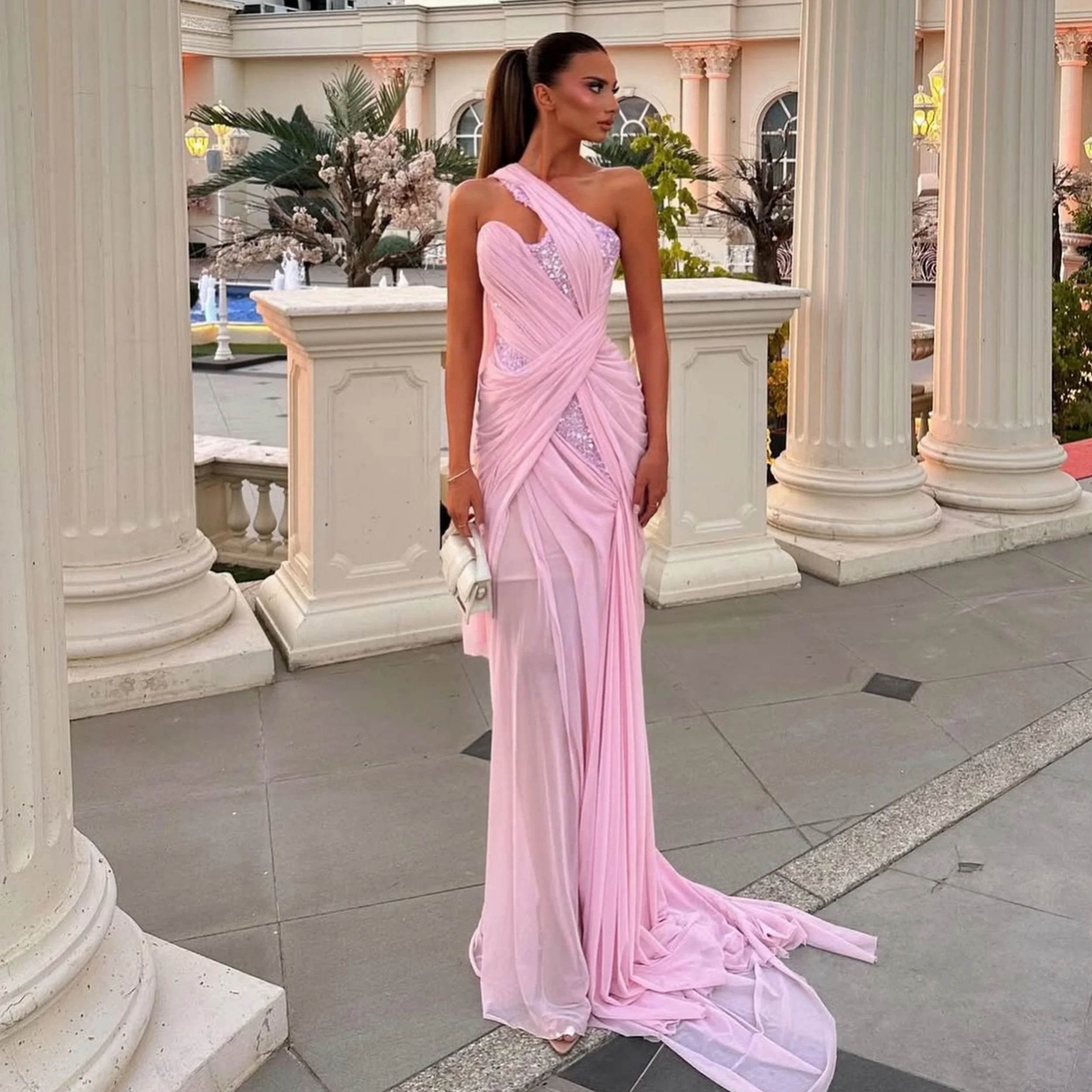 Сексуальные розовые вечерние платья русалки на одно плечо с блестками Vestido de Gala, коктейльный халат из бисера, длинная женская праздничная одежда по индивидуальному заказу
Сексуальные розовые вечерние платья русалки на одно плечо с блестками Vestido de Gala, коктейльный халат из бисера, длинная женская праздничная одежда по индивидуальному заказу