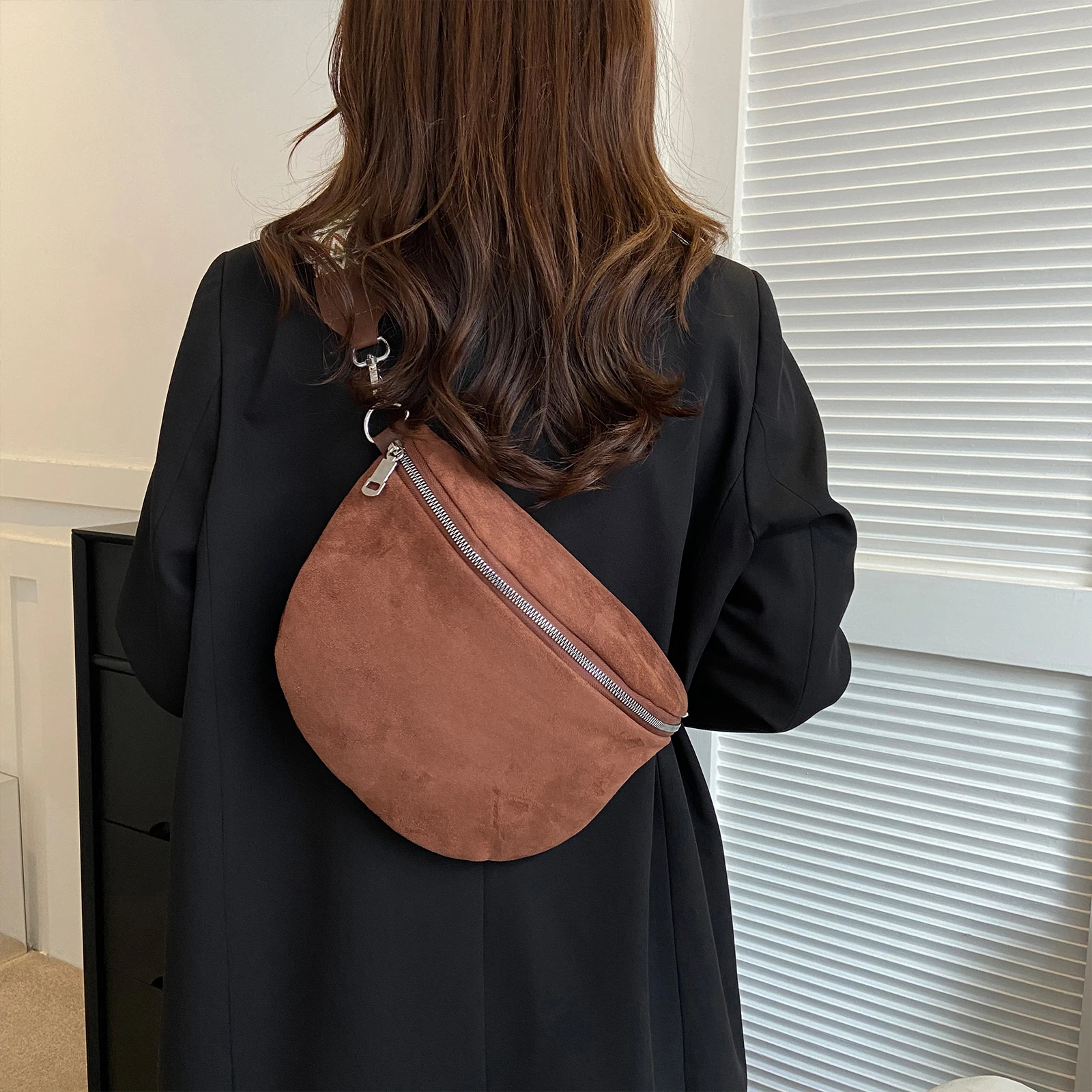 Women Fanny Pack PU Leather Chest Bag Solid Shoulder Bag Solid Color Fashion Waist Bag Adjustable Wide Strap Stylish Satchel Bag
Women Fanny Pack PU Leather Chest Bag Solid Shoulder Bag Solid Color Fashion Waist Bag Adjustable Wide Strap Stylish Satchel Bag