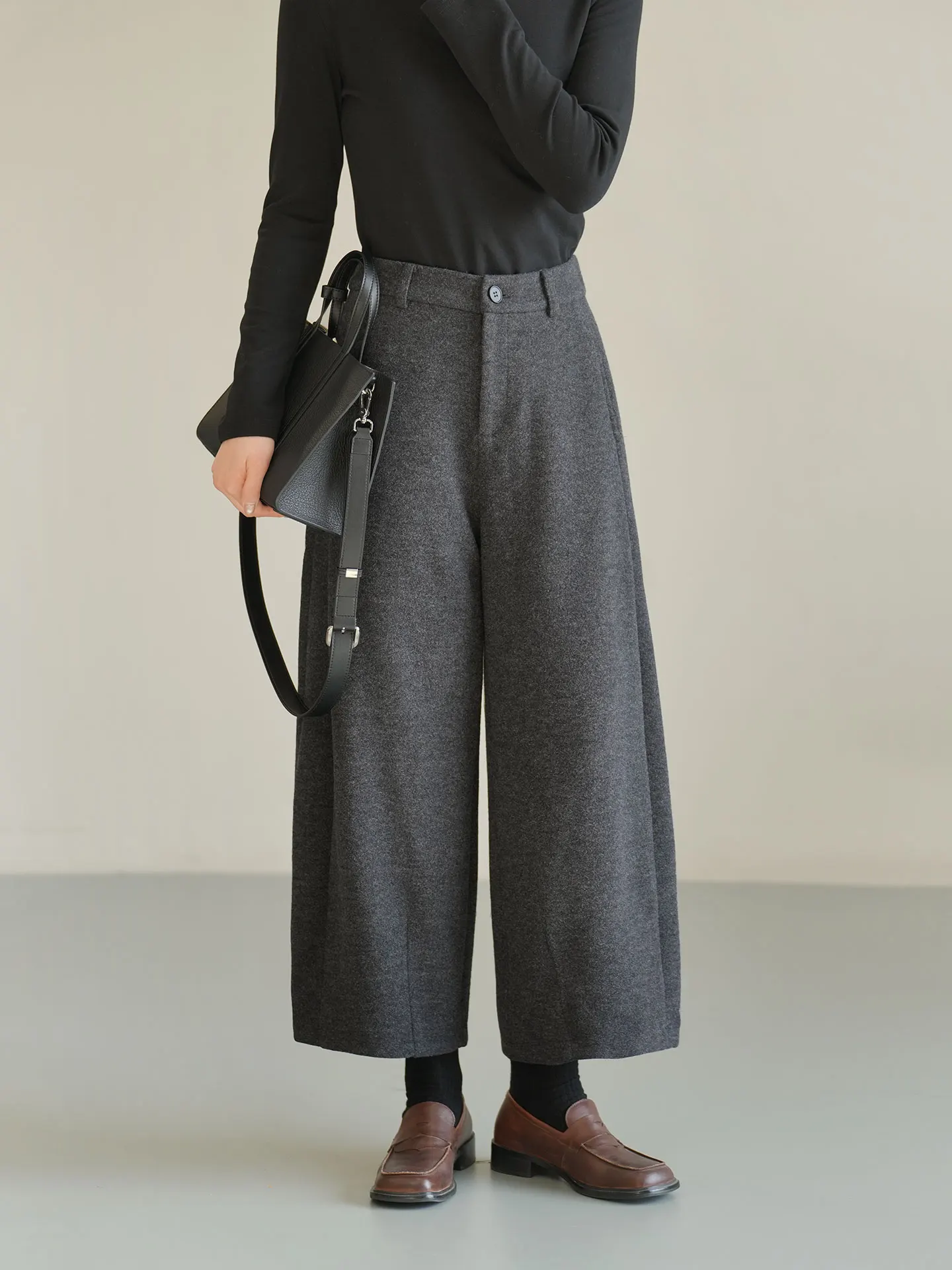 Ladies Woolen Wide Leg Casual Pants Loose Fit Bootcut Eighteen Pants Winter Sle Polyester Wool Blend Comfortable Ladies Tro...
Ladies Woolen Wide Leg Casual Pants Loose Fit Bootcut Eighteen Pants Winter Sle Polyester Wool Blend Comfortable Ladies Tro...
