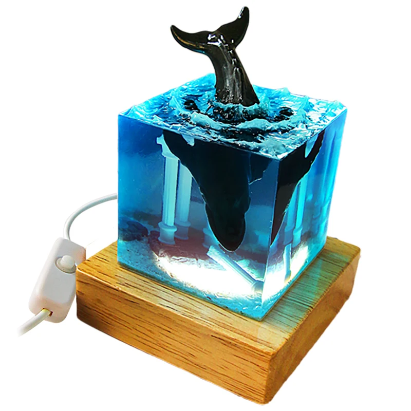 Товары из смолы, подарок на день рождения, океанский кит, USB, пара, ночник, морская гора, украшение для дома, подарочная коробка
Товары из смолы, подарок на день рождения, океанский кит, USB, пара, ночник, морская гора, украшение для дома, подарочная коробка