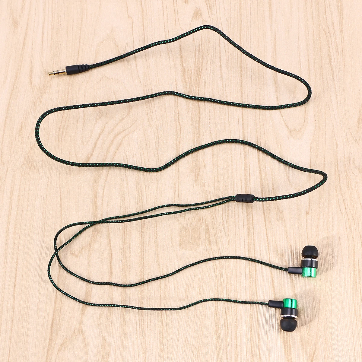 Stereo Heavy Bass in-Ear Earphone Red 3.5mm Audio Jack High Fidelity Sound Noise Cancelling Lightweight Headset for Sports
Stereo Heavy Bass in-Ear Earphone Red 3.5mm Audio Jack High Fidelity Sound Noise Cancelling Lightweight Headset for Sports