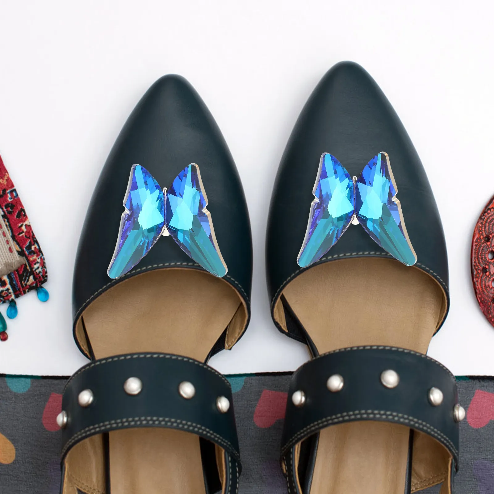 2 шт. блестящие аппликации-бабочки из сплава для одежды, обуви, сумок, головных уборов, для рукоделия и шитья
2 шт. блестящие аппликации-бабочки из сплава для одежды, обуви, сумок, головных уборов, для рукоделия и шитья