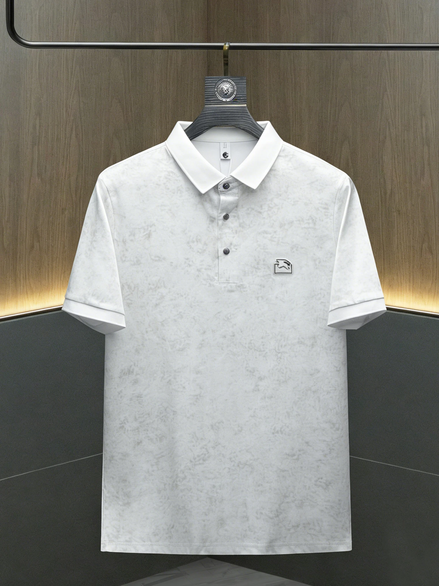 Summer 2026 Men's Slim Fit ort Sve irt Casual Faionable Embroidered Turn-down Collar Busin Polyester T-irt
Summer 2026 Men's Slim Fit ort Sve irt Casual Faionable Embroidered Turn-down Collar Busin Polyester T-irt
