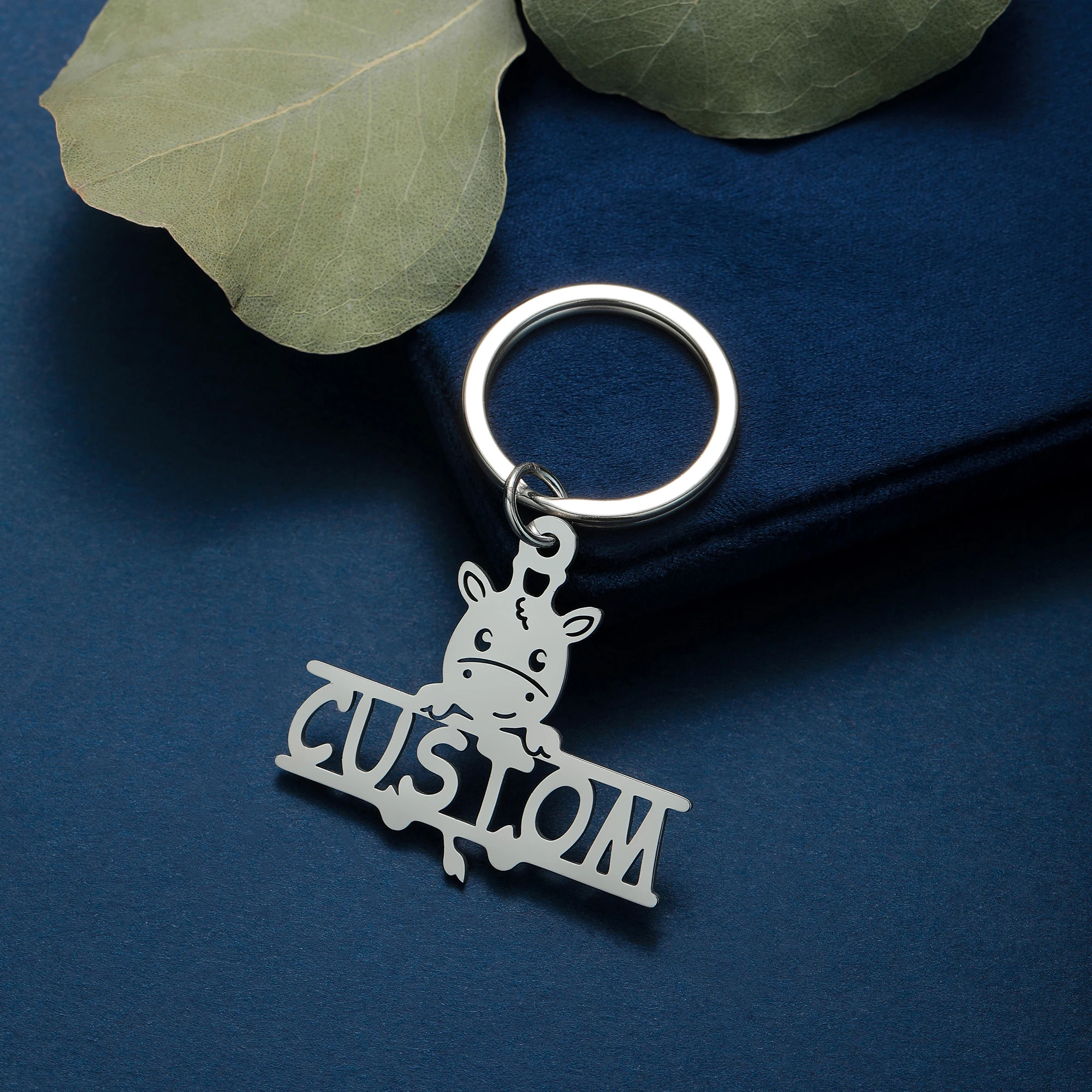Нержавеющая сталь персонализированный брелок с именем животного для мужчин и женщин индивидуальный кулон в виде коровы брелок для ключей серебряные ювелирные изделия подарок
Нержавеющая сталь персонализированный брелок с именем животного для мужчин и женщин индивидуальный кулон в виде коровы брелок для ключей серебряные ювелирные изделия подарок