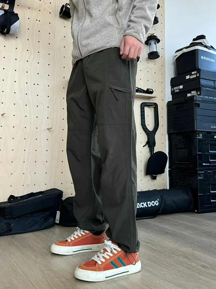 Американские функциональные нейлоновые брюки-карго Qui Dry, мужские весенне-осенние прямые брюки-карго с микроконусом, уличная водонепроницаемая походная одежда...
Американские функциональные нейлоновые брюки-карго Qui Dry, мужские весенне-осенние прямые брюки-карго с микроконусом, уличная водонепроницаемая походная одежда...