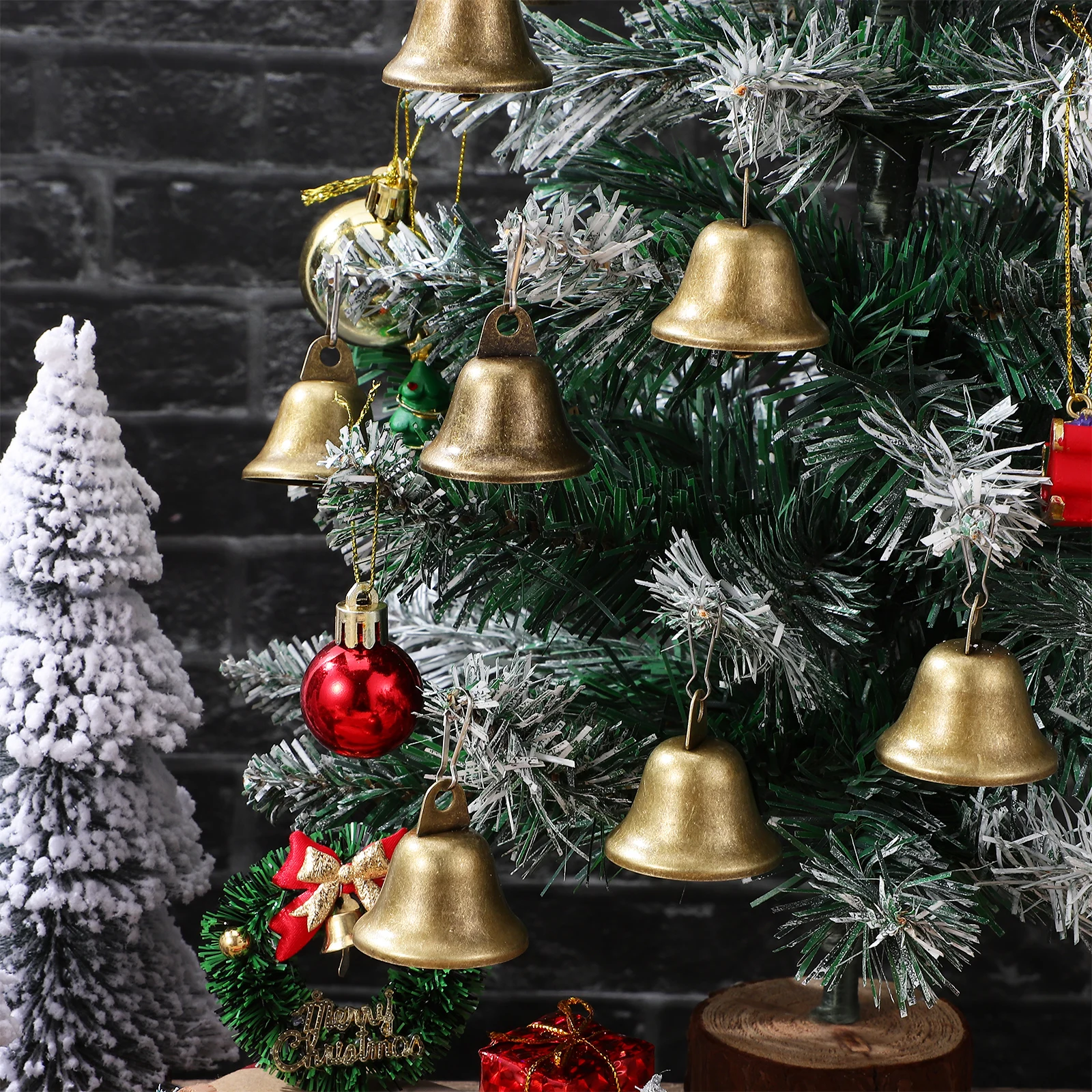 20 pcs Vintage Small Metal Bells For Crafts Wind Chime Accessories Christmas Decorations Hanging Bell Ornaments Bells For Wreath
20 pcs Vintage Small Metal Bells For Crafts Wind Chime Accessories Christmas Decorations Hanging Bell Ornaments Bells For Wreath