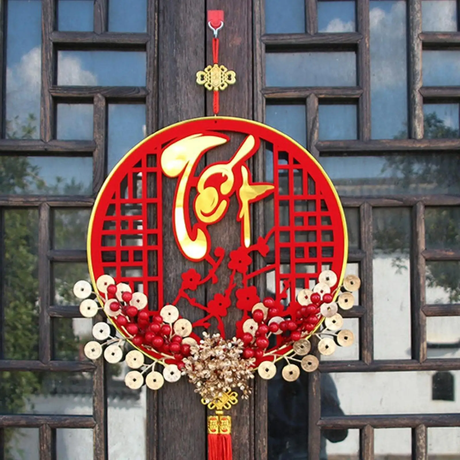 Vietnamese New Year Decoration with Tassel for Front Door Entrance Party
Vietnamese New Year Decoration with Tassel for Front Door Entrance Party