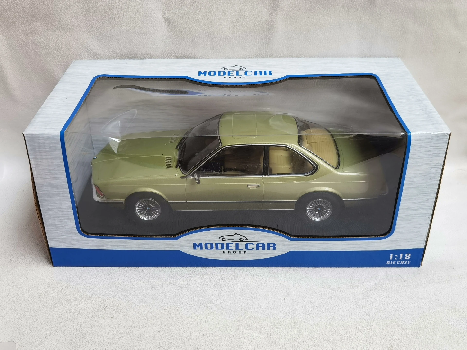 Diecast MCG 1/18 Scale BMW 6 Series E24 D2 Alloy Car Model
Diecast MCG 1/18 Scale BMW 6 Series E24 D2 Alloy Car Model