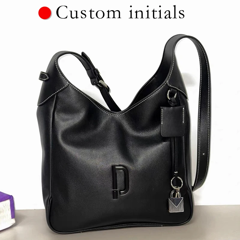 Custom Name Initials Bags For Women Luxury Designer Handbag And Purse 2025 New In PU Vintage Letter Lock Slim Underarm Shoulder
Custom Name Initials Bags For Women Luxury Designer Handbag And Purse 2025 New In PU Vintage Letter Lock Slim Underarm Shoulder