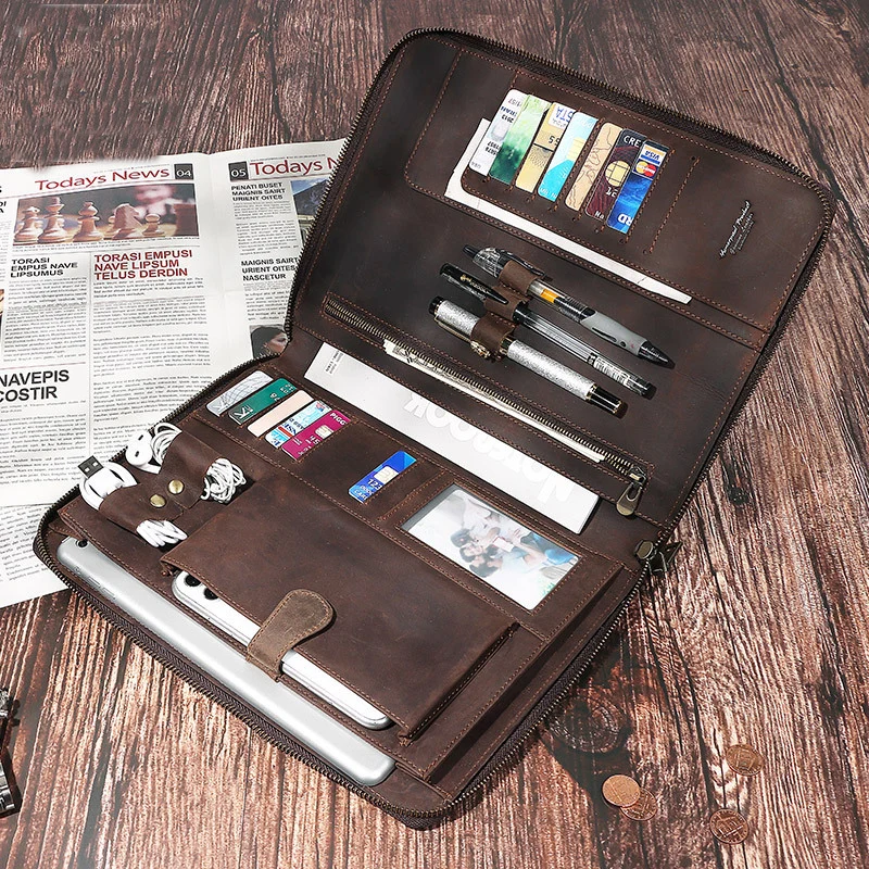 Multifunctional iPad 9.7 inch protective case retro genuine leather handbag business leather padfolio tablet case laptop bag
Multifunctional iPad 9.7 inch protective case retro genuine leather handbag business leather padfolio tablet case laptop bag