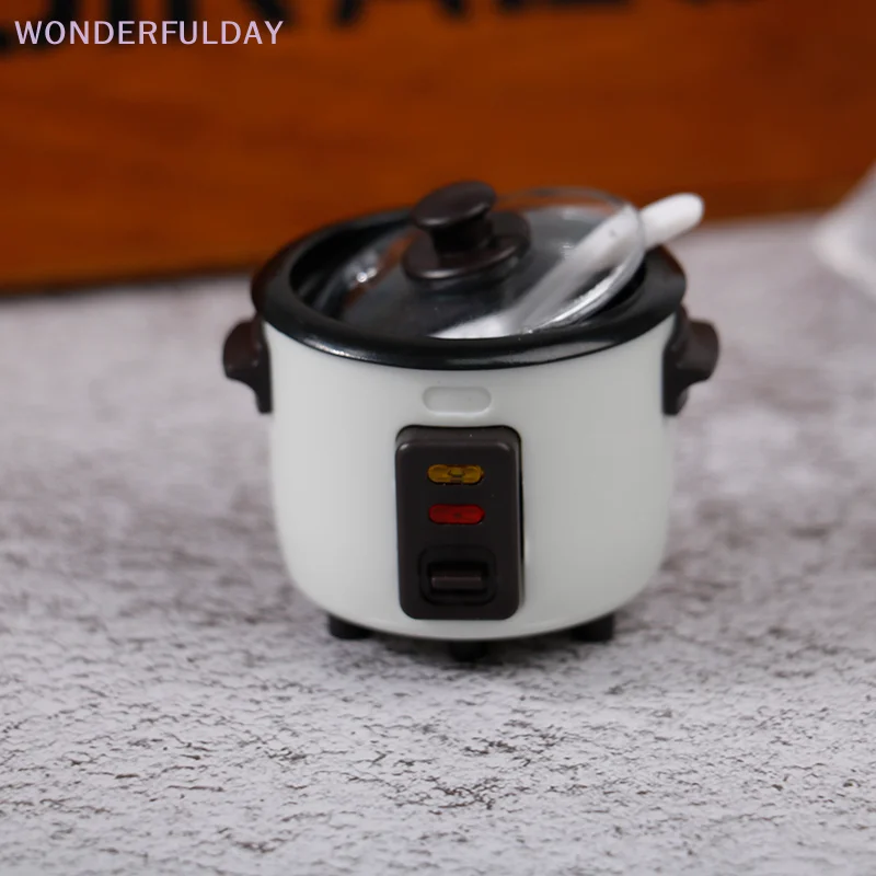 New 1:12 Dollhouse kitchen electrical model simulation Mini rice cooker
New 1:12 Dollhouse kitchen electrical model simulation Mini rice cooker