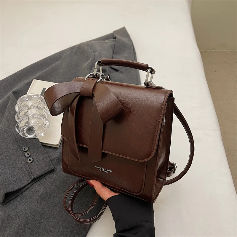 Vintage Pu Backpack for Women Solid Color Soft Small Shoulder Bags Versatile Female Commute Flap Square Commuting Packs
Vintage Pu Backpack for Women Solid Color Soft Small Shoulder Bags Versatile Female Commute Flap Square Commuting Packs