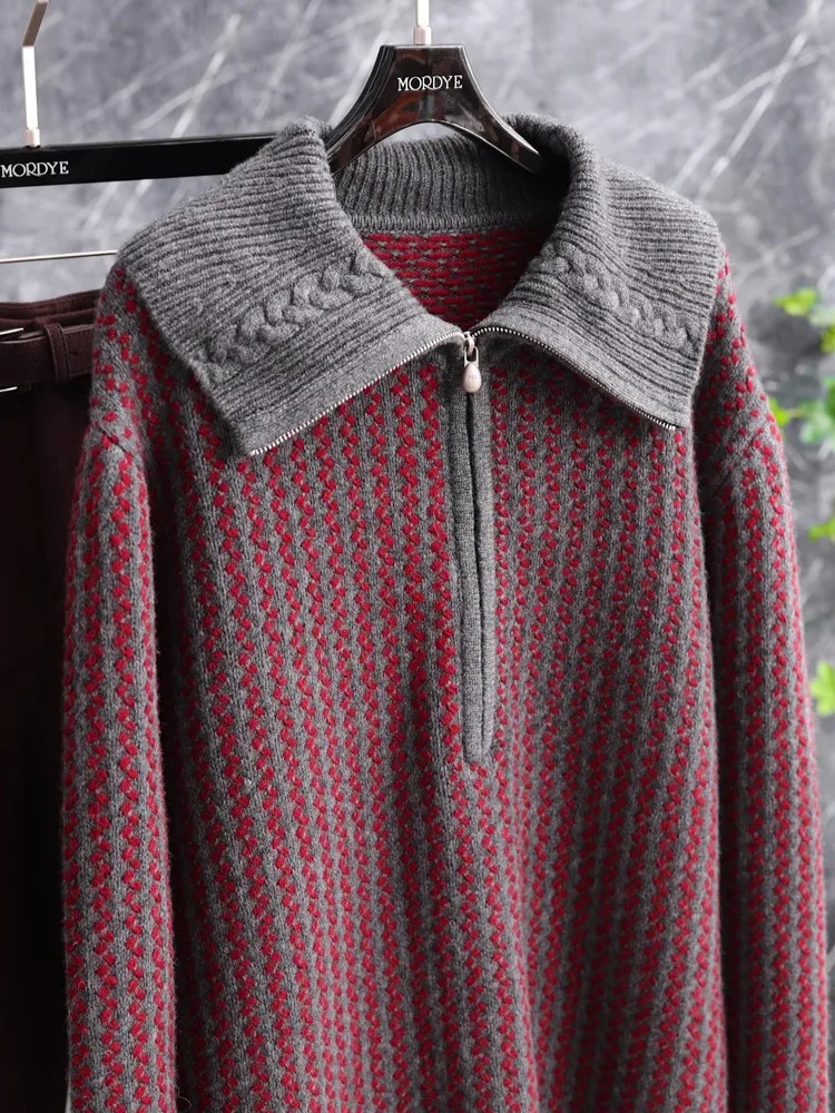 Gray Woolen Knitted Sweater with Zipper And Large Collar 100% Wool Twist Knitwear Fashionable Grey Color Block High Collar
Gray Woolen Knitted Sweater with Zipper And Large Collar 100% Wool Twist Knitwear Fashionable Grey Color Block High Collar