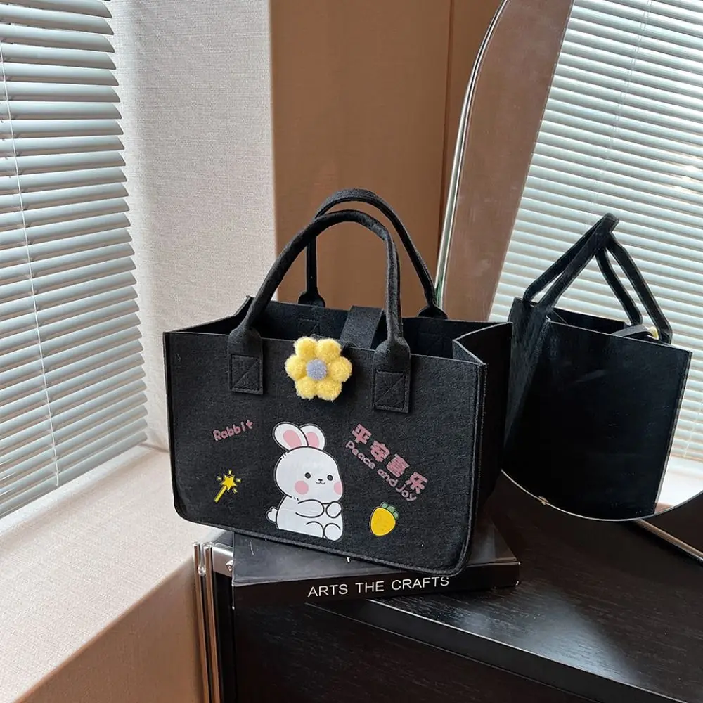 Cute Large Capacity Rabbit Felt Bag Storage Bag Mommy Bag Cartoon Felt Handbag Flower Gift Bag Outdoor
Cute Large Capacity Rabbit Felt Bag Storage Bag Mommy Bag Cartoon Felt Handbag Flower Gift Bag Outdoor