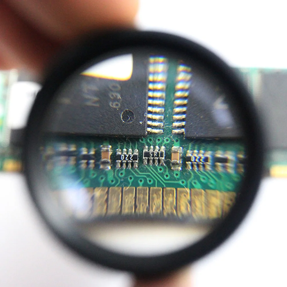 Handheld Magnifying Glass 30X Zoom for Jewelry Identification Reading Maps Stitch Work Elderly Aid Clear Optical Glass
Handheld Magnifying Glass 30X Zoom for Jewelry Identification Reading Maps Stitch Work Elderly Aid Clear Optical Glass