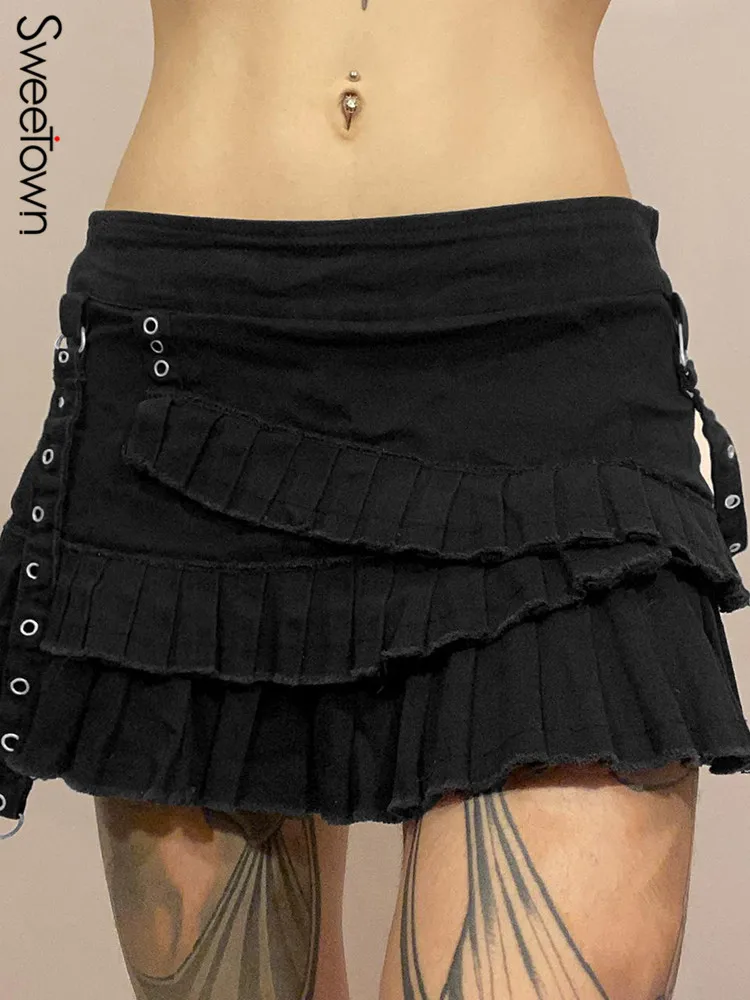 Sweetown Black Punk Goth Denim Mini Skirt Y2K Streetwear Eyelet Ribbon Dark Academia Low Waist Pleated Womens Skirts
Sweetown Black Punk Goth Denim Mini Skirt Y2K Streetwear Eyelet Ribbon Dark Academia Low Waist Pleated Womens Skirts