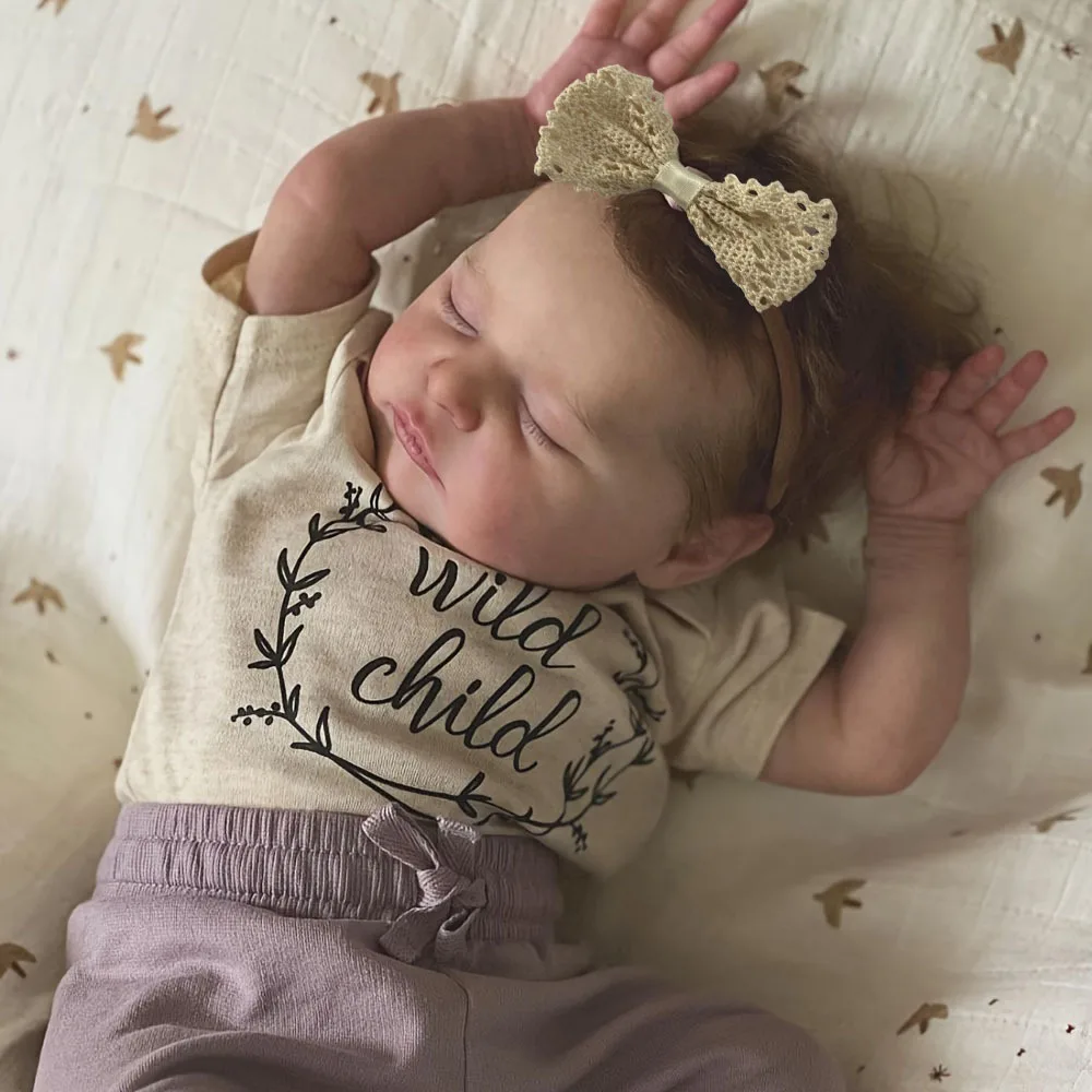 BZDOLL 50CM 20in Sleeping Reborn Doll, 3D Painted Skin & Visible Veins, Vinyl Limbs Cloth Body, Lifelike Kids Birthday Gift
BZDOLL 50CM 20in Sleeping Reborn Doll, 3D Painted Skin & Visible Veins, Vinyl Limbs Cloth Body, Lifelike Kids Birthday Gift