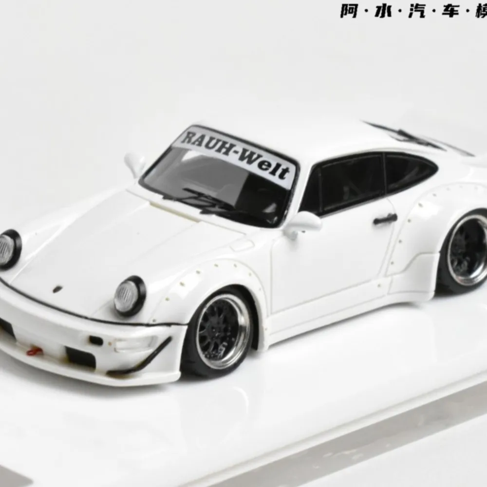 1:64 RWB для взрослых, хобби 993, коллекция Rauh-Welt, литая под давлением модель автомобиля из смолы
1:64 RWB для взрослых, хобби 993, коллекция Rauh-Welt, литая под давлением модель автомобиля из смолы