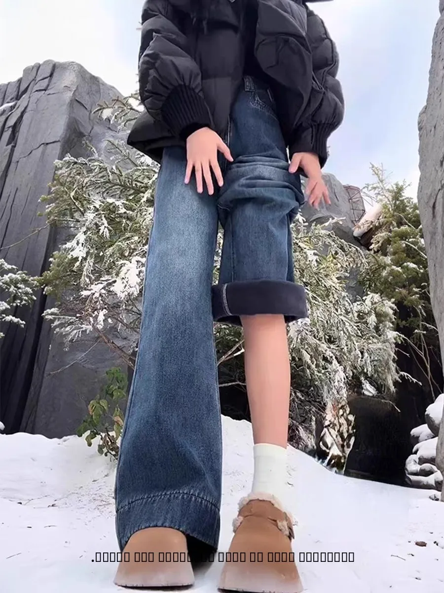 Джинсы из денима с подкладкой, больших размеров, с высокой талией, свободные, женские, осенне-зимние, широкие штанины, прямой крой, с эффектом похудения
Джинсы из денима с подкладкой, больших размеров, с высокой талией, свободные, женские, осенне-зимние, широкие штанины, прямой крой, с эффектом похудения