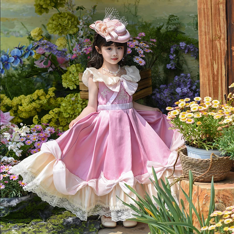 Lolita Girls Princess Dress on The Run Birthday Summer 2025 New Children's Girls Stunning Dress Dress
Lolita Girls Princess Dress on The Run Birthday Summer 2025 New Children's Girls Stunning Dress Dress