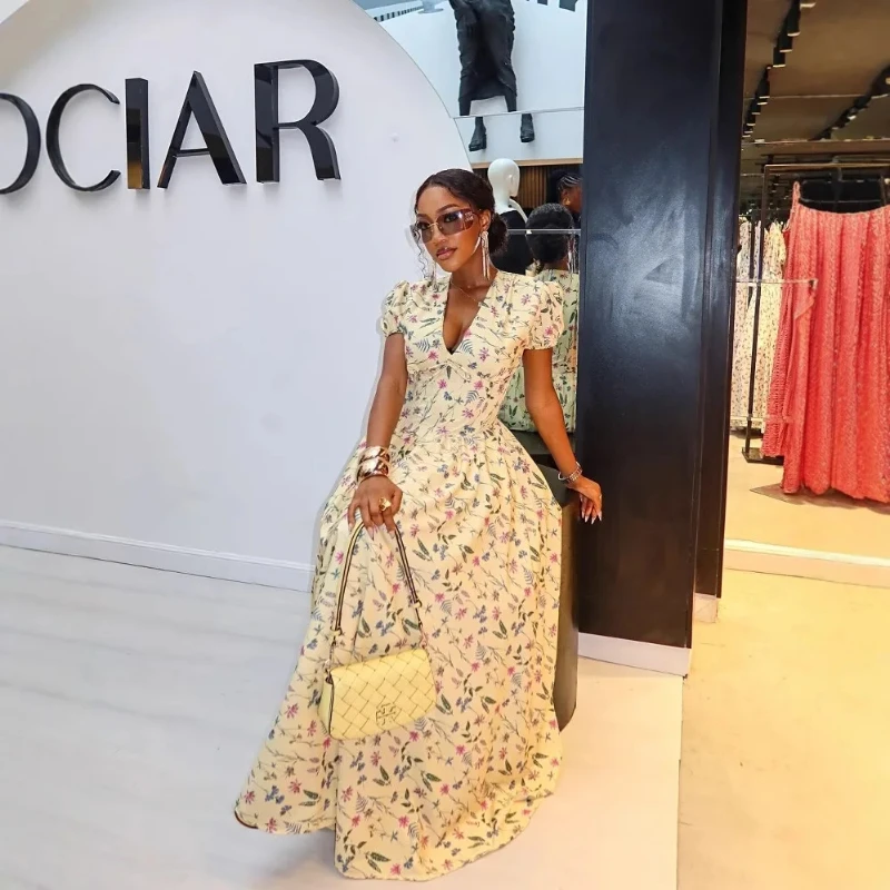 Stylish Printed V-neck Lace-up Dress Women Summer Short Sleeved Elegant Floor-length Dress Casual Loose Club Party Long Dress
Stylish Printed V-neck Lace-up Dress Women Summer Short Sleeved Elegant Floor-length Dress Casual Loose Club Party Long Dress