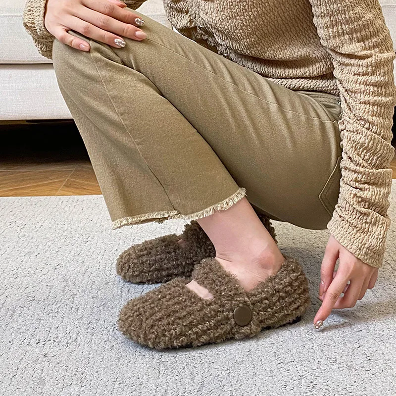 Женские меховые лоферы Зимние теплые лоферы без шнуровки на плоской подошве Женские меховые шлепанцы большого размера Удобные Zapatos De Mujer Хаки Белый
Женские меховые лоферы Зимние теплые лоферы без шнуровки на плоской подошве Женские меховые шлепанцы большого размера Удобные Zapatos De Mujer Хаки Белый